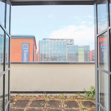 St Thomas One Bedroom Flat Апартаменты